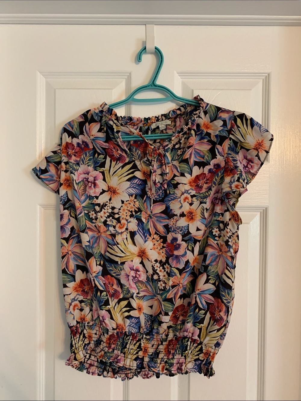 Floral Short-Sleeve Blouson Top - Navy Multi